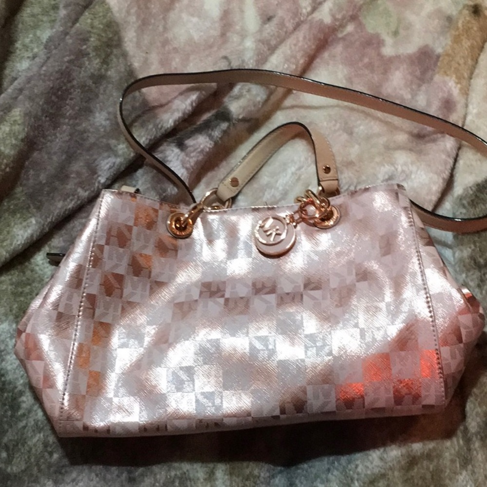 Great Condition Pink Metallic Michael Kors Handbag